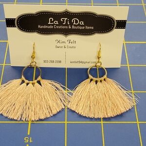 Handmade Earrings 2" Tassell Thready Light Pink